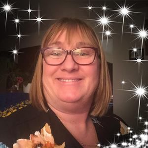 Meet your Posher, Ellie